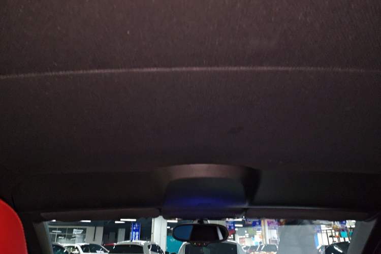 Used Volkswagen Golf 2012 1.4TSI Luxury Convertible Edition Headliner