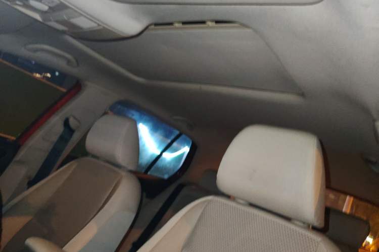 Used Volkswagen Golf 2012 1.4 TSI Automatic Comfort Edition Headliner