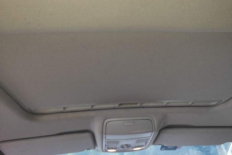 Used Volkswagen Golf 2012 1.6 Manual Comfort Edition Headliner