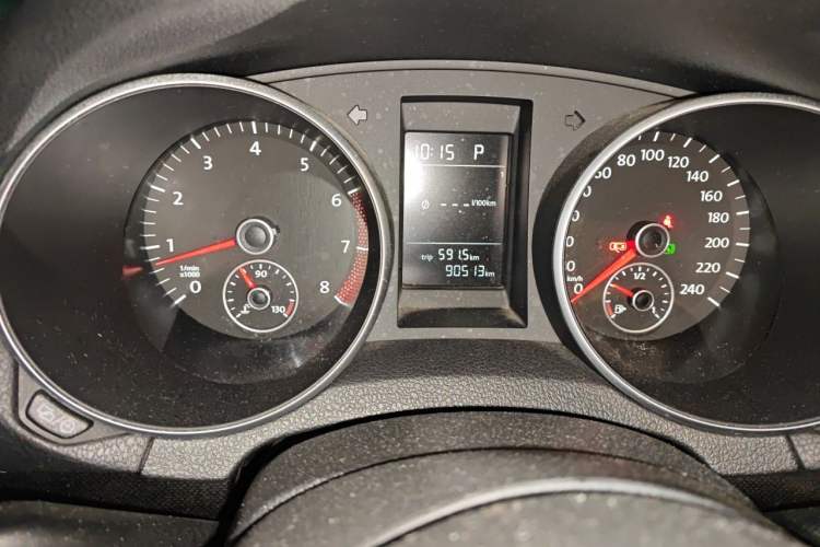 Used Volkswagen Golf 2012 1.4 TSI Automatic Comfort Edition Instrument Cluster