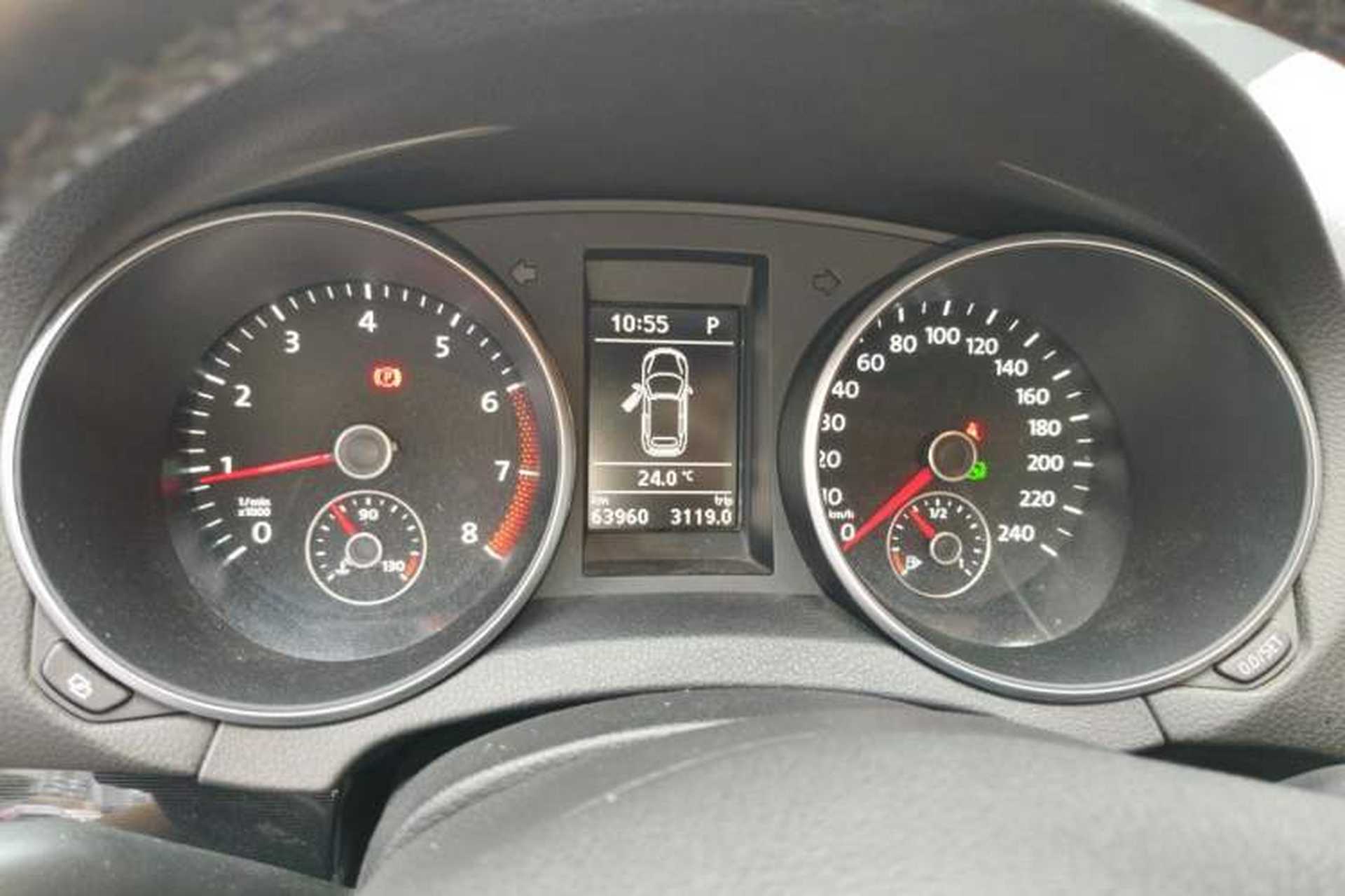 Used Volkswagen Golf 2012 1.4TSI Luxury Convertible Edition Instrument Cluster