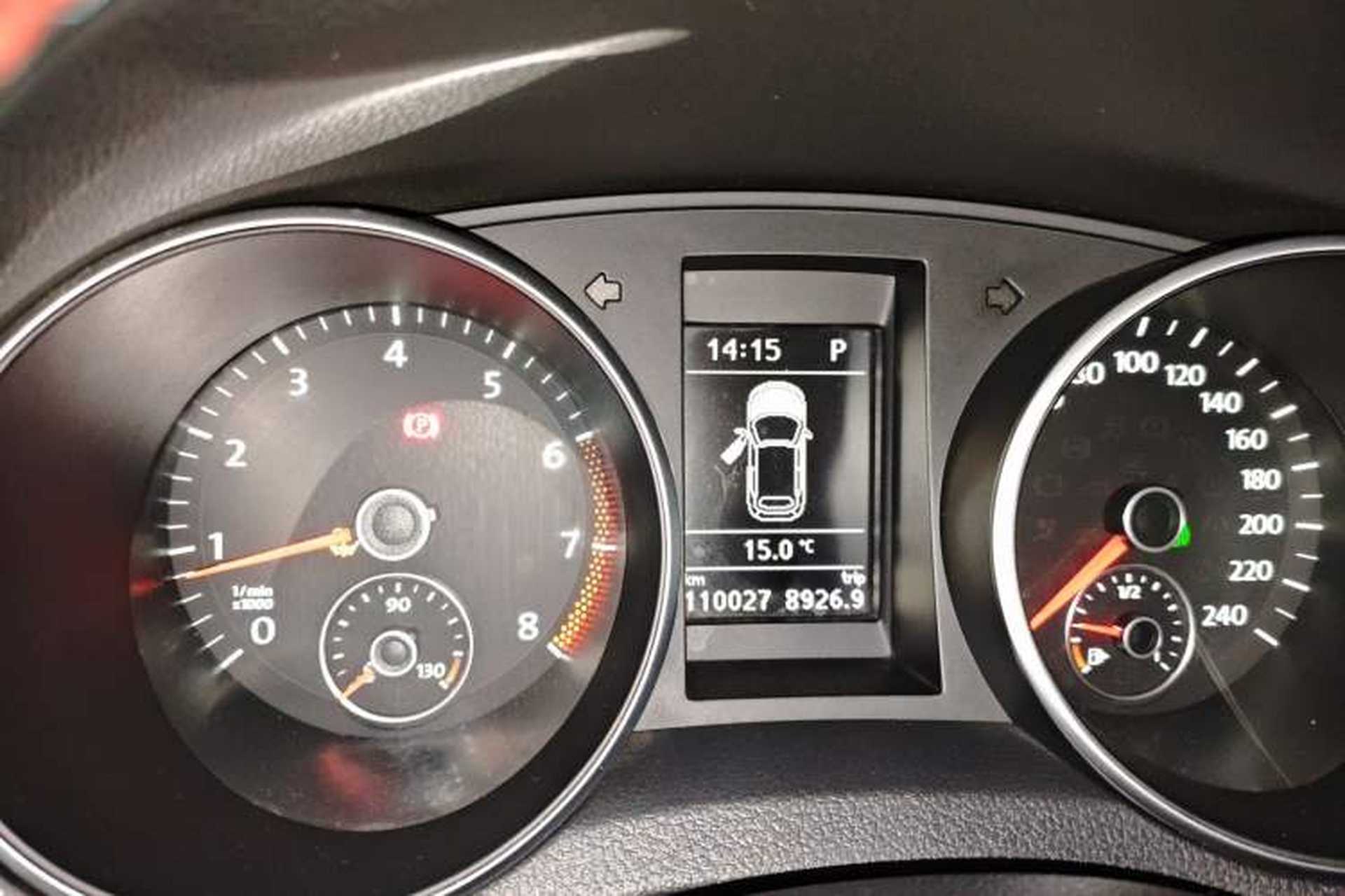 Used Volkswagen Golf 2012 1.4TSI Luxury Convertible Edition Instrument Cluster