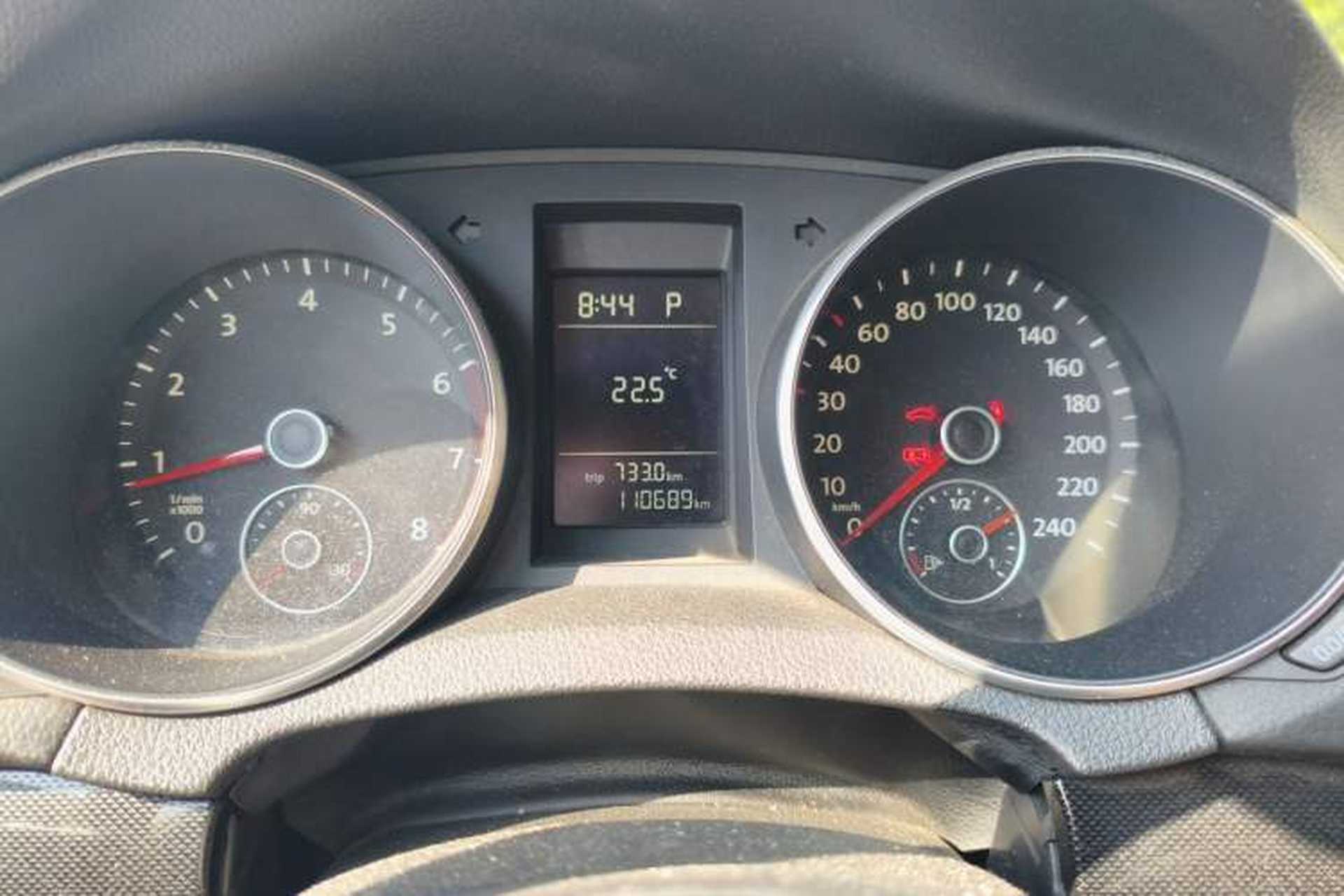 Used Volkswagen Golf 2012 1.4 TSI Automatic Comfort Edition Instrument Cluster