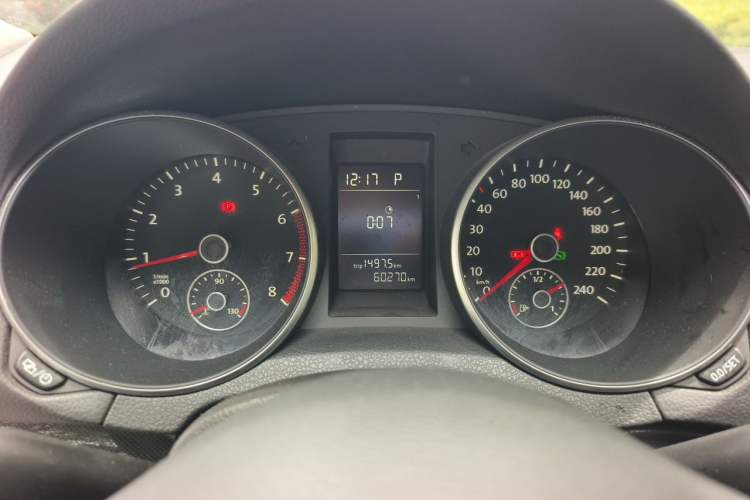 Used Volkswagen Golf 2012 1.6L Automatic Comfort Model Instrument Cluster