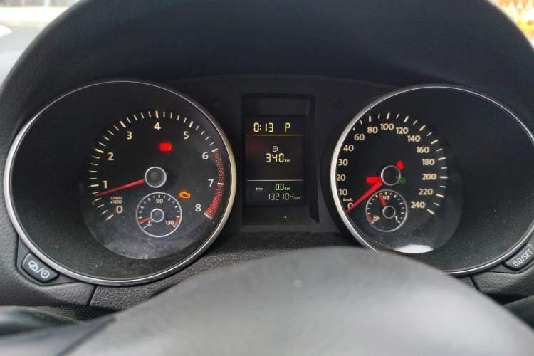 Used Volkswagen Golf 2012 1.4 TSI Automatic Comfort Edition Instrument Cluster