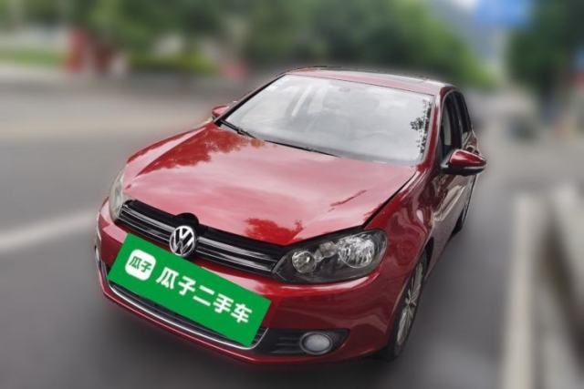 Ojetý Volkswagen Golf 2012 1.4TSI Automatic Luxury Edition