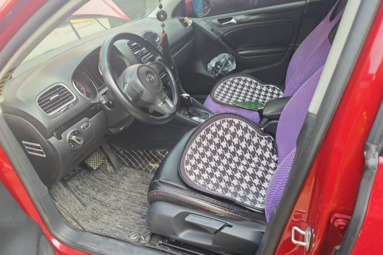 Used Volkswagen Golf 2012 1.4 TSI Automatic Comfort Edition Left Front Seat