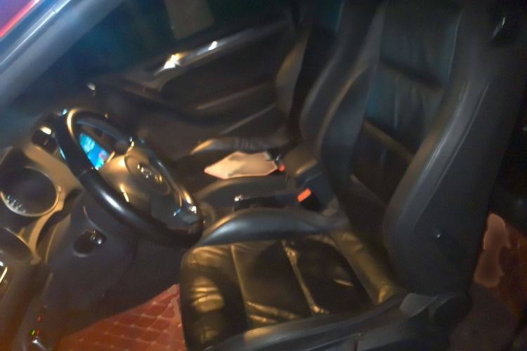 Used Volkswagen Golf 2012 1.4TSI Comfort Convertible Edition Left Front Seat