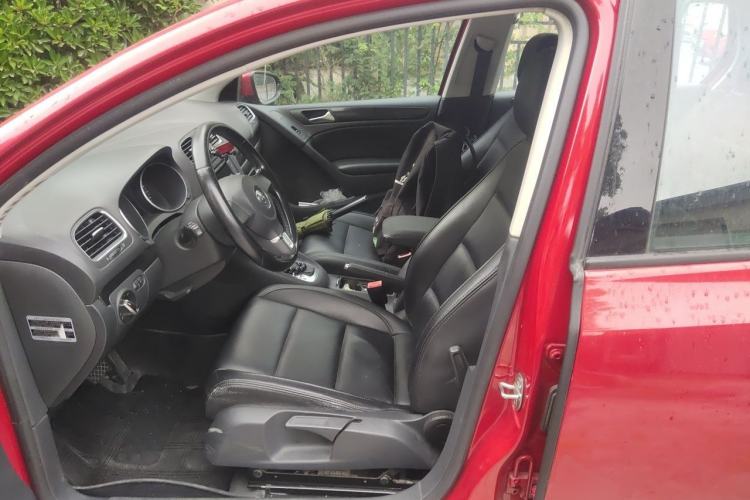 Used Volkswagen Golf 2012 1.6L Automatic Comfort Model Left Front Seat