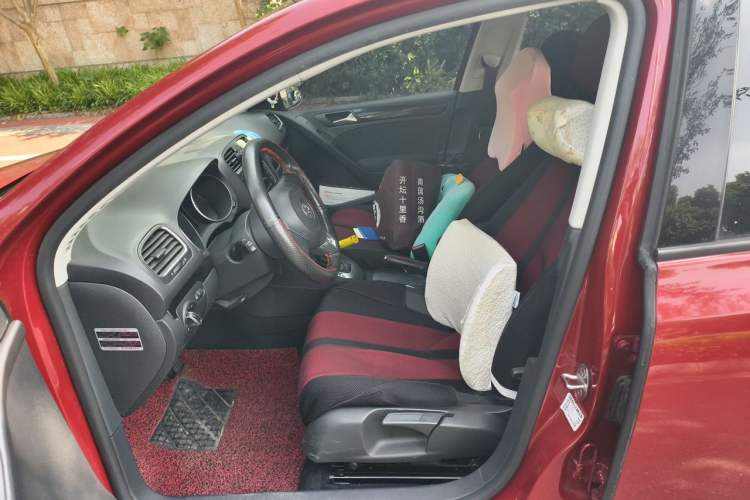 Used Volkswagen Golf 2012 1.6L Automatic Comfort Model Left Front Seat