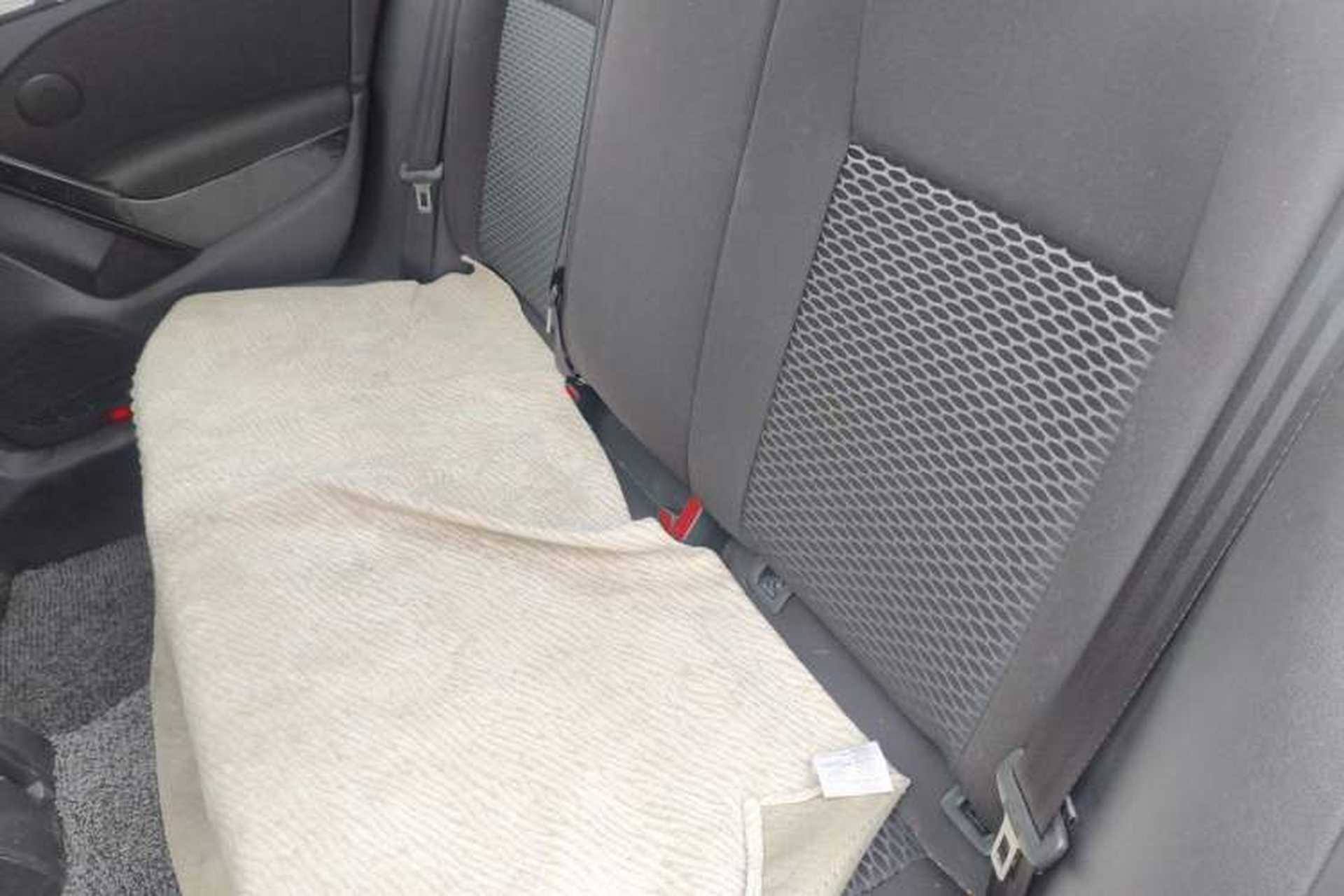 Used Volkswagen Golf 2012 1.6 Manual Fashion Edition Left Rear Seat