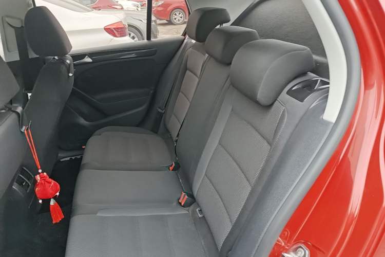 Used Volkswagen Golf 2012 1.6L Automatic Comfort Model Left Rear Seat