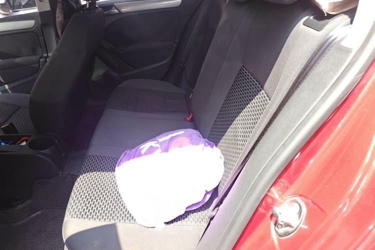 Used Volkswagen Golf 2012 1.6L Automatic Fashion Model Left Rear Seat