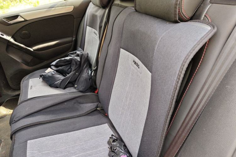 Used Volkswagen Golf 2012 1.6L Automatic Fashion Model Left Rear Seat