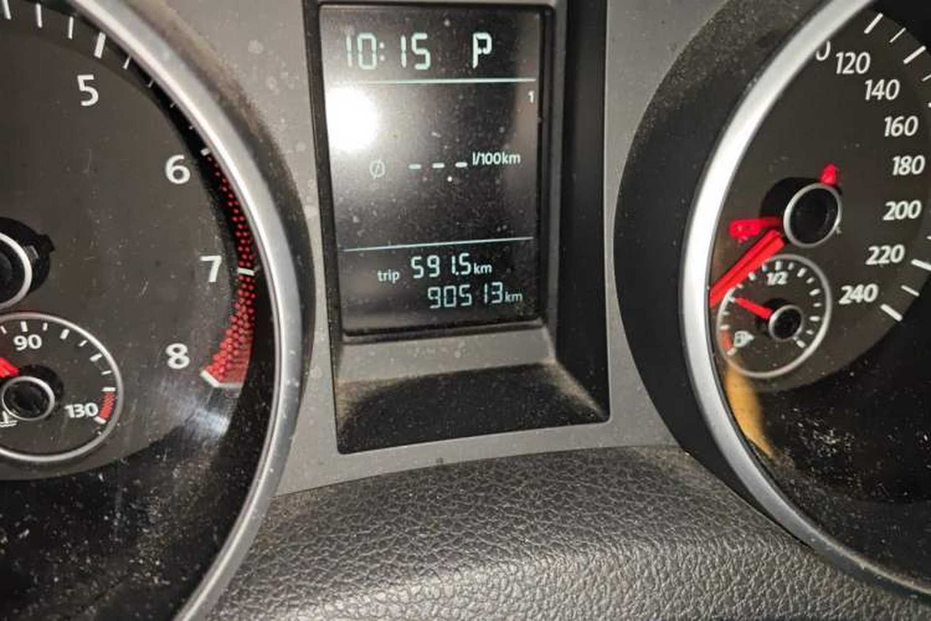Used Volkswagen Golf 2012 1.4 TSI Automatic Comfort Edition Odometer Close Up