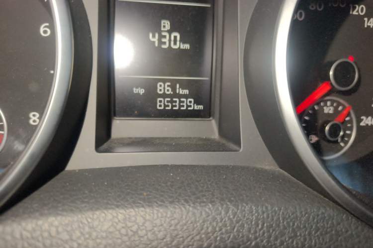 Used Volkswagen Golf 2012 1.6L Automatic Comfort Model Odometer Close Up