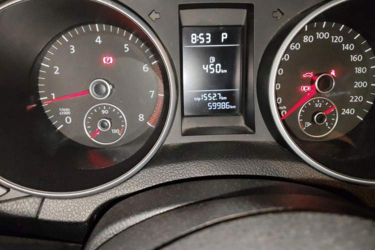 Used Volkswagen Golf 2012 1.6L Automatic Comfort Model Odometer Close Up