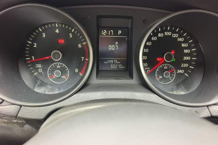 Used Volkswagen Golf 2012 1.6L Automatic Comfort Model Odometer Close Up