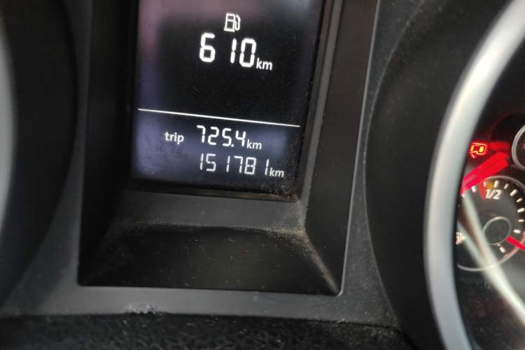 Used Volkswagen Golf 2012 1.6 Manual Comfort Edition Odometer Close Up