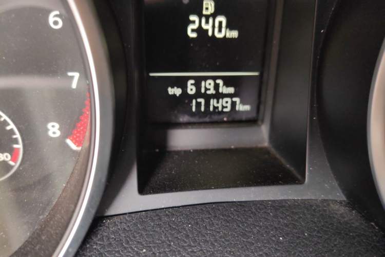 Used Volkswagen Golf 2012 1.6L Automatic Comfort Model Odometer Close Up