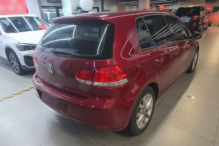 Used Volkswagen Golf 2012 1.6L Automatic Comfort Model Rear Right 45 Deg