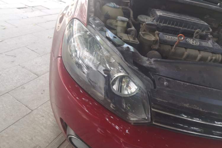 Used Volkswagen Golf 2012 1.6 Manual Comfort Edition Right Front Headlight