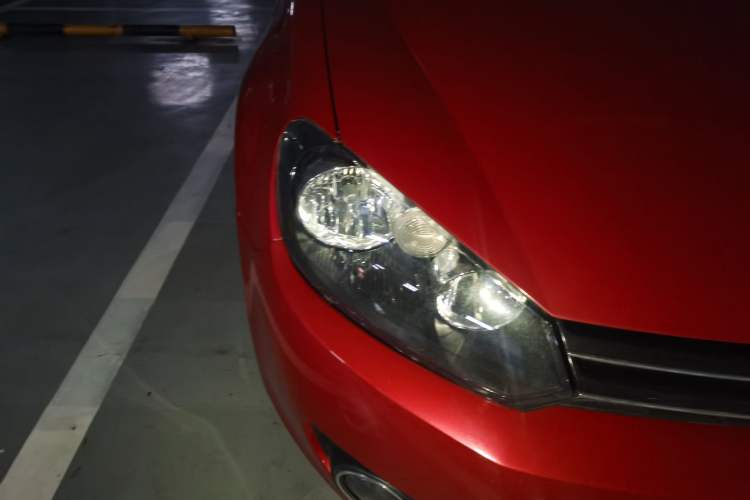 Used Volkswagen Golf 2012 1.4 TSI Automatic Comfort Edition Right Front Headlight