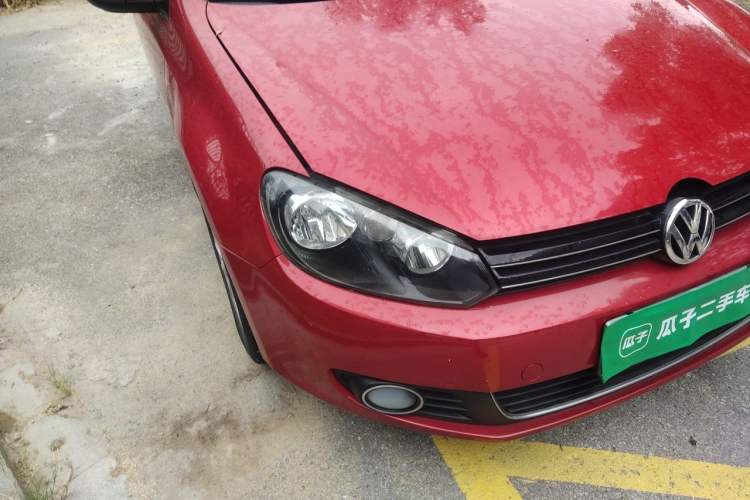 Used Volkswagen Golf 2012 1.6L Automatic Comfort Model Right Front Headlight