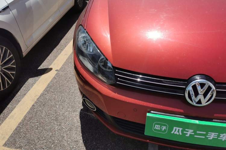 Used Volkswagen Golf 2012 1.4TSI Comfort Convertible Edition Right Front Headlight