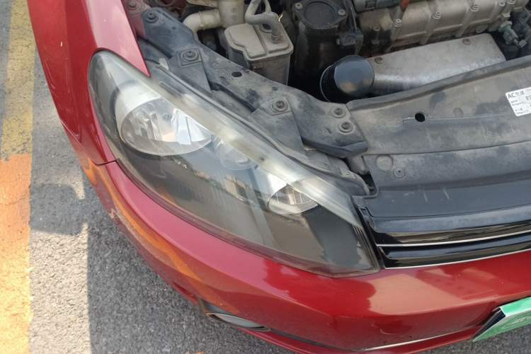 Used Volkswagen Golf 2012 1.6L Automatic Comfort Model Right Front Headlight