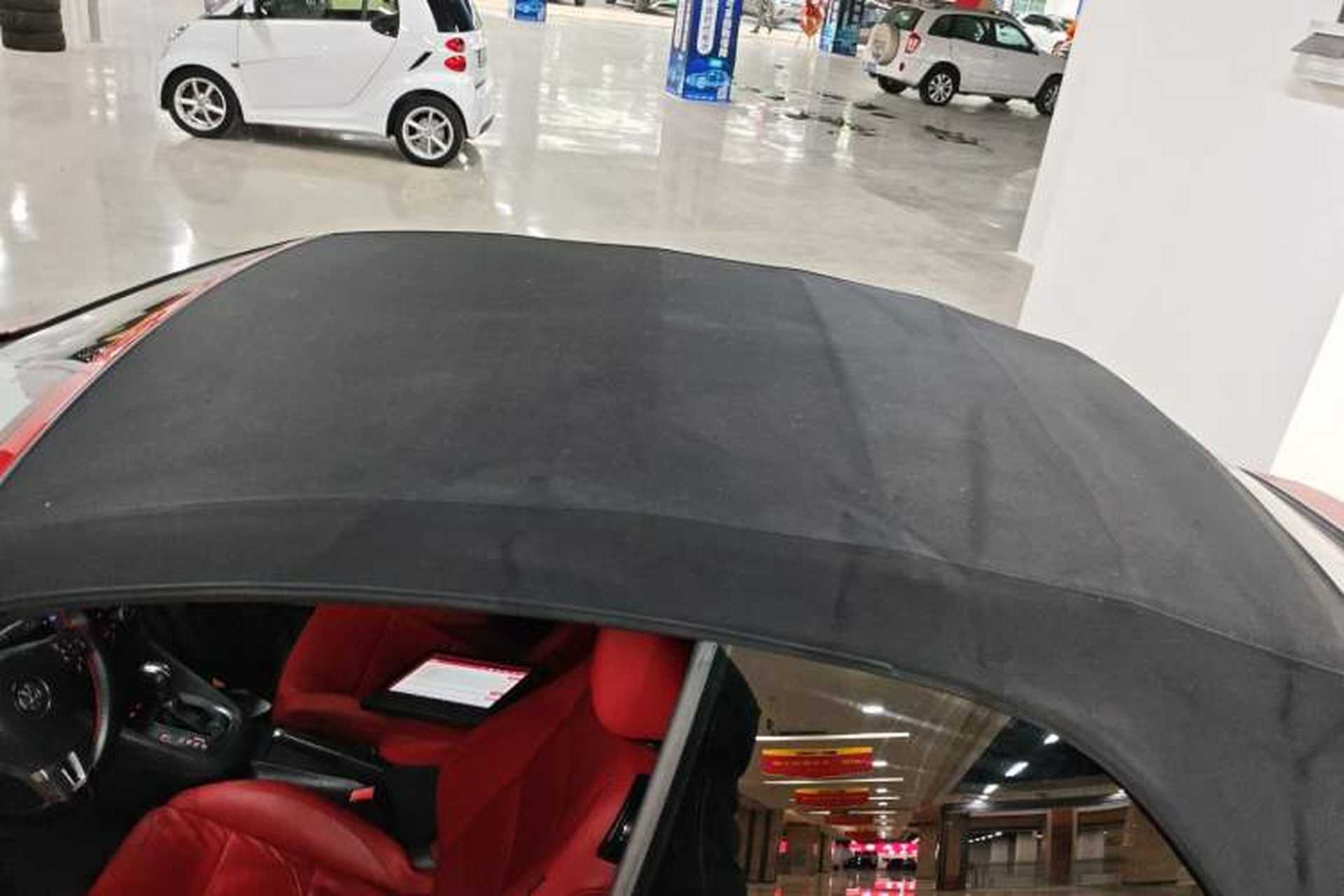 Used Volkswagen Golf 2012 1.4TSI Luxury Convertible Edition Roof