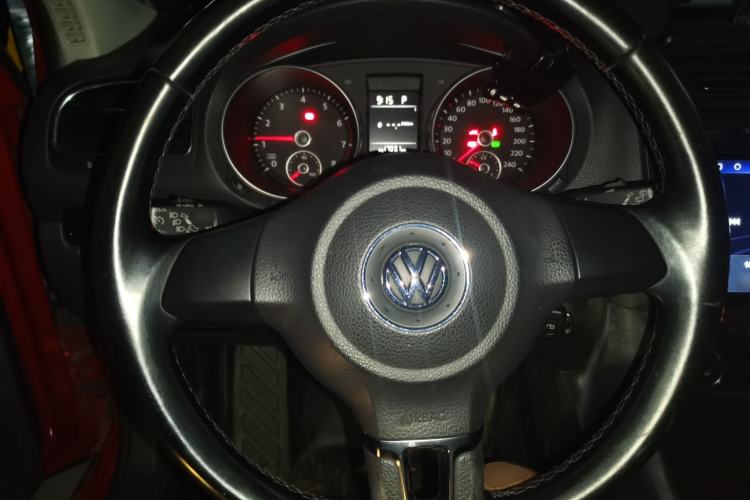 Used Volkswagen Golf 2012 1.4 TSI Automatic Comfort Edition Steering Wheel