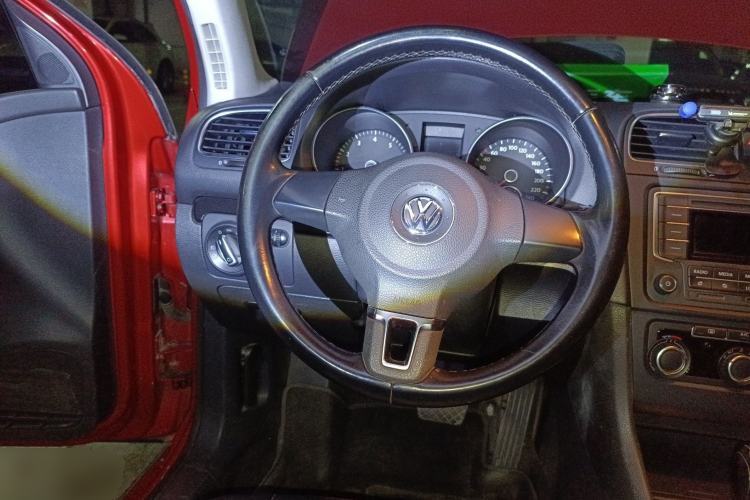 Used Volkswagen Golf 2012 1.4 TSI Automatic Comfort Edition Steering Wheel