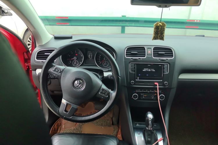 Used Volkswagen Golf 2012 1.4TSI Automatic Luxury Edition Steering Wheel