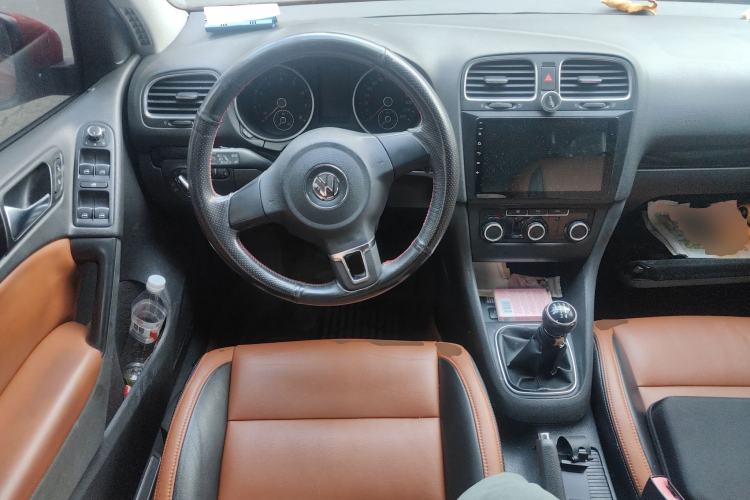 Used Volkswagen Golf 2012 1.6 Manual Comfort Edition Steering Wheel