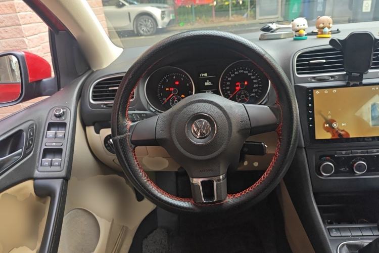 Used Volkswagen Golf 2012 1.6 Manual Comfort Edition Steering Wheel