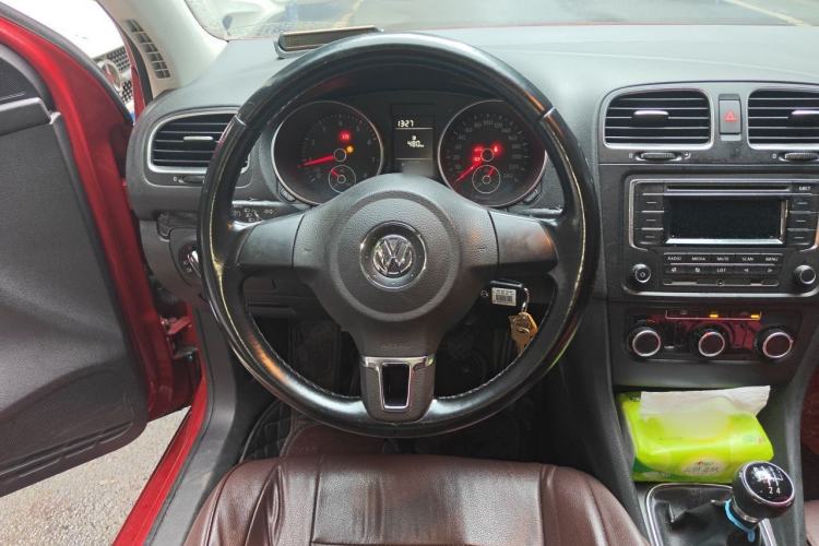Used Volkswagen Golf 2012 1.6 Manual Comfort Edition Steering Wheel