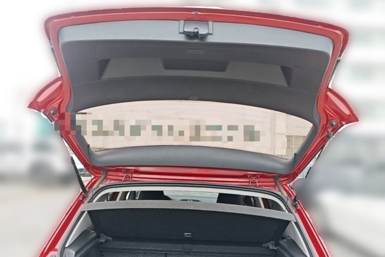Used Volkswagen Golf 2012 1.6L Automatic Comfort Model Trunk