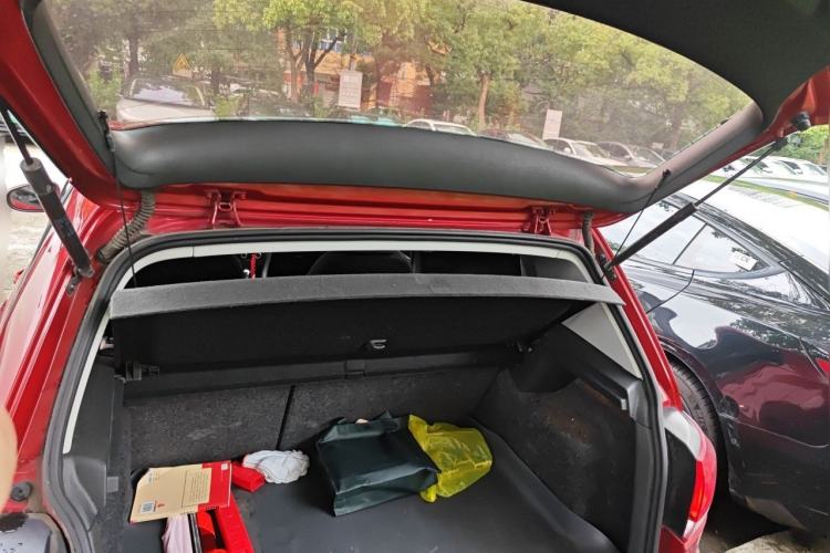 Used Volkswagen Golf 2012 1.4 TSI Automatic Comfort Edition Trunk