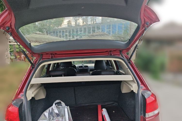 Used Volkswagen Golf 2012 1.6L Automatic Comfort Model Trunk