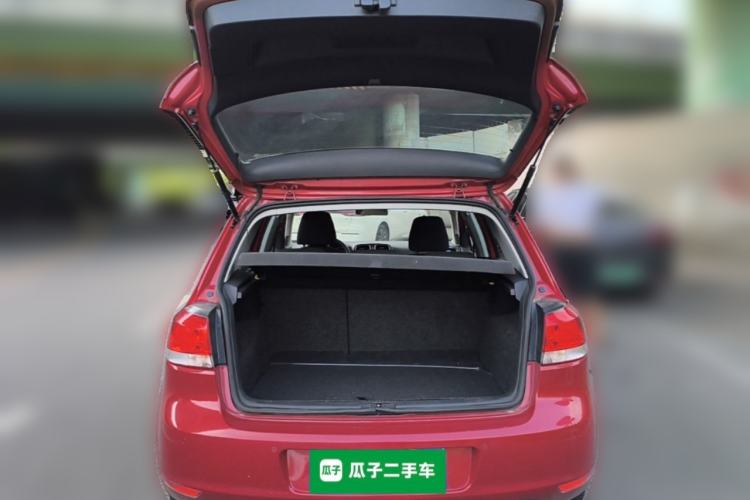 Used Volkswagen Golf 2012 1.6 Manual Comfort Edition Trunk