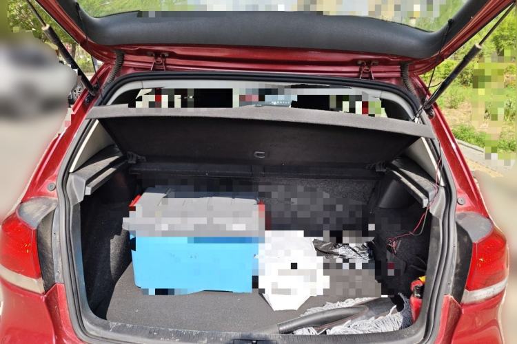 Used Volkswagen Golf 2012 1.6L Automatic Fashion Model Trunk