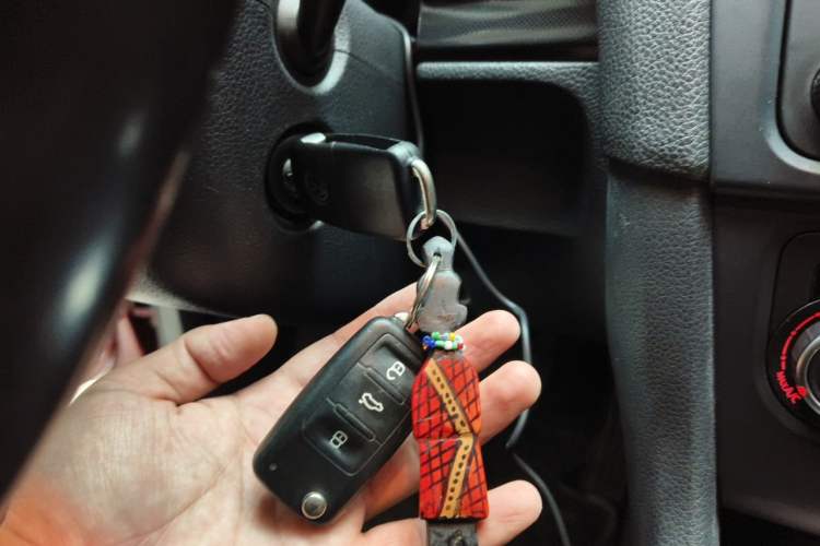 Used Volkswagen Golf 2012 1.6L Automatic Comfort Model Vehicle Key