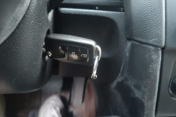 Used Volkswagen Golf 2012 1.6L Automatic Comfort Model Vehicle Key