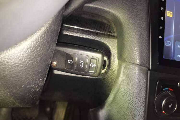 Used Volkswagen Golf 2012 1.4 TSI Automatic Comfort Edition Vehicle Key