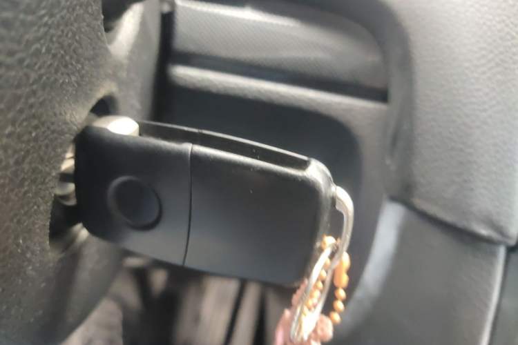 Used Volkswagen Golf 2012 1.6L Automatic Comfort Model Vehicle Key