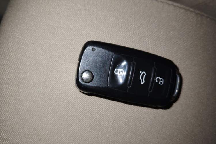 Used Volkswagen Golf 2012 1.4 TSI Automatic Comfort Edition Vehicle Key
