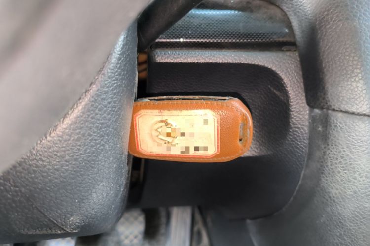 Used Volkswagen Golf 2012 1.6 Manual Comfort Edition Vehicle Key
