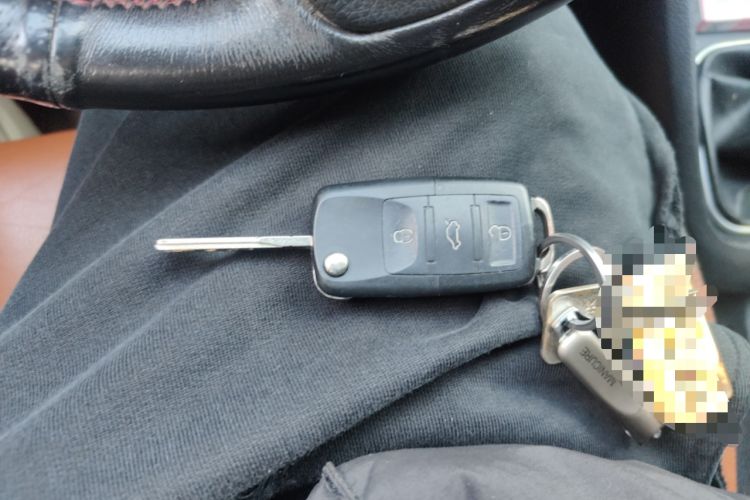 Used Volkswagen Golf 2012 1.6 Manual Comfort Edition Vehicle Key