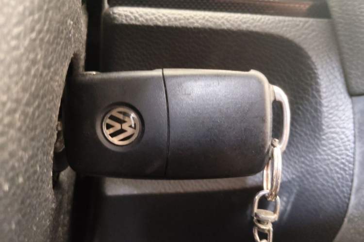 Used Volkswagen Golf 2012 1.6L Automatic Comfort Model Vehicle Key